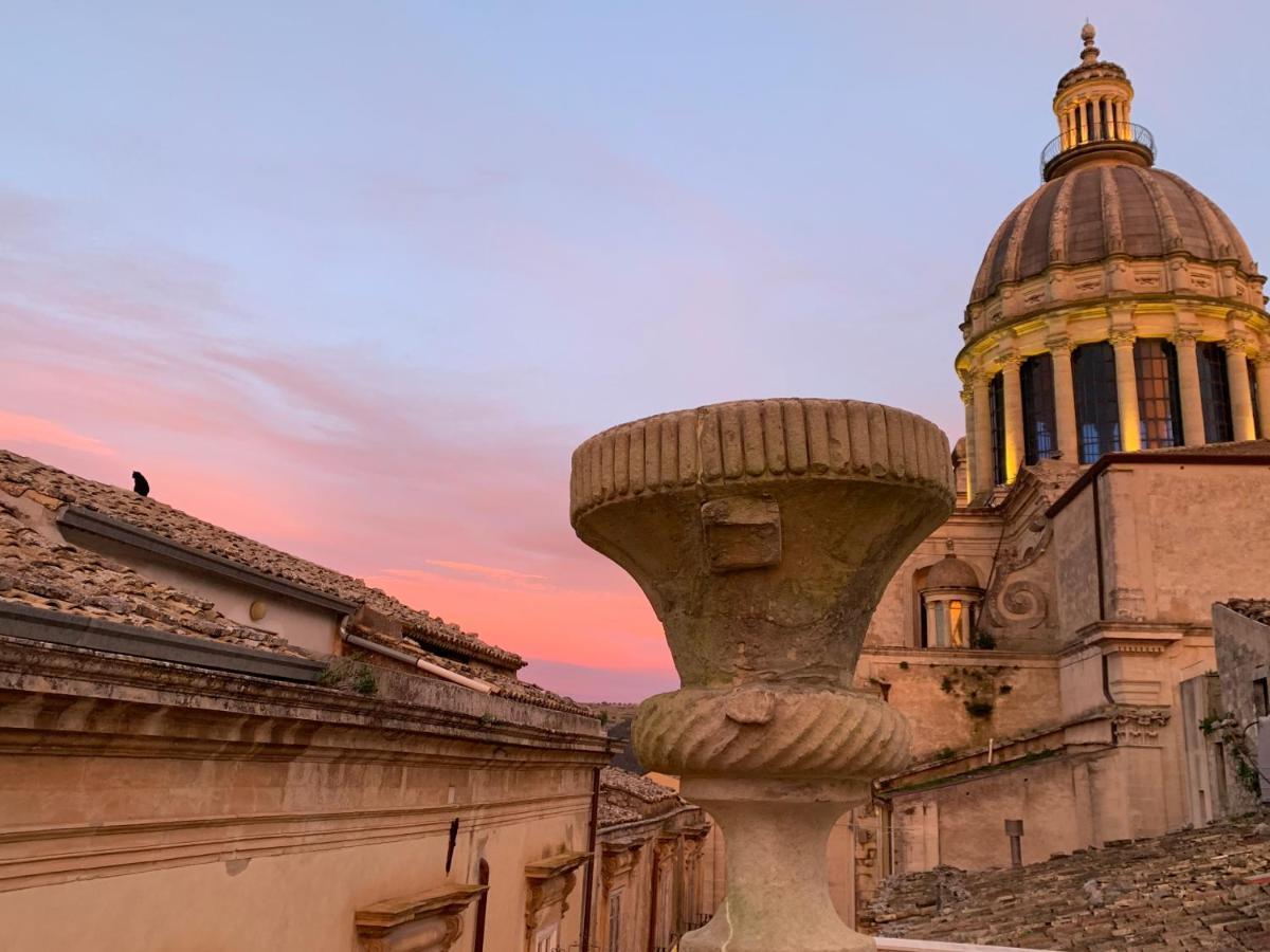 Hotel Neropece Ragusa Exterior foto